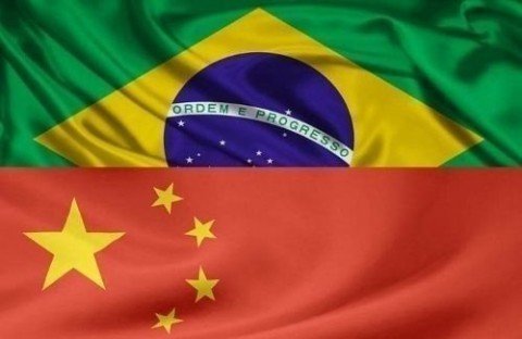 Leia todos os detalhes antes de confirmar uma compra, pois o produto pode vir de outro país! Cuidado com produtos que vem da China