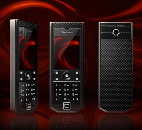 Celular usando fibra de carbono